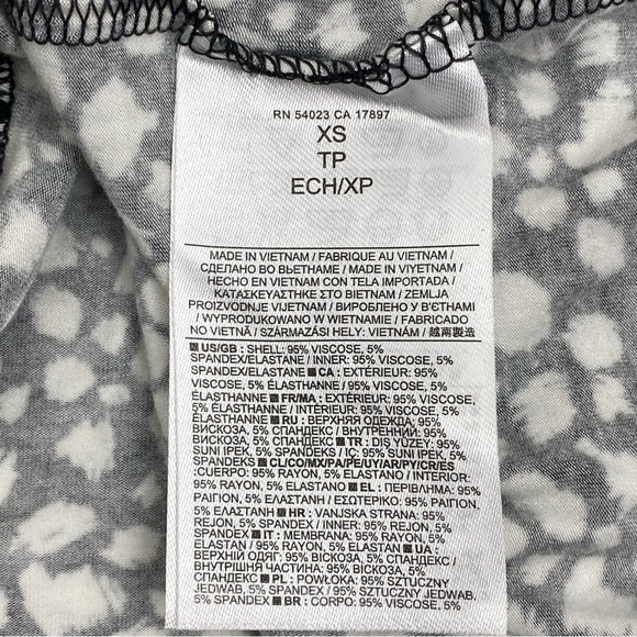 Banana Republic size XS Women’s Black White Halter Top - Picture 7 of 7